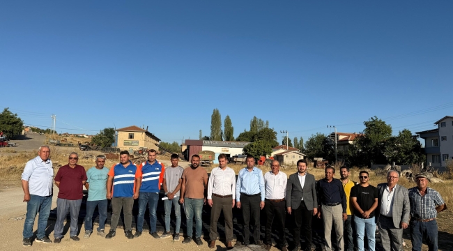 BAŞKAN ÖZTOKLU,MAHALLELERİN SORUNLARINI ÇÖZÜME KAVUŞTURMAYA DEVAM EDİYOR 