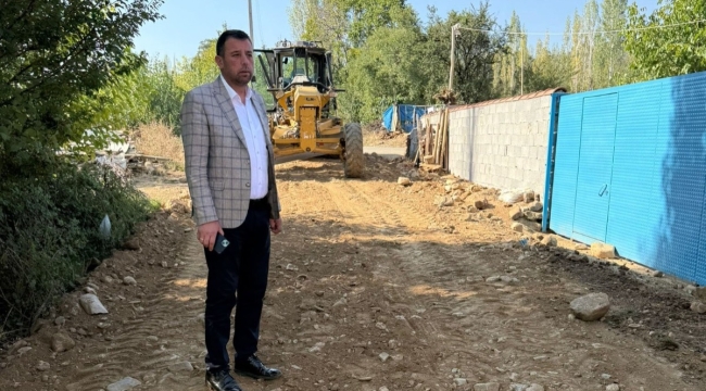 BAŞKAN ÖZTOKLU, UNCULAR MAHALLESİ'DE ÇALIŞMALARI YERİNDE İNCELEDİ 