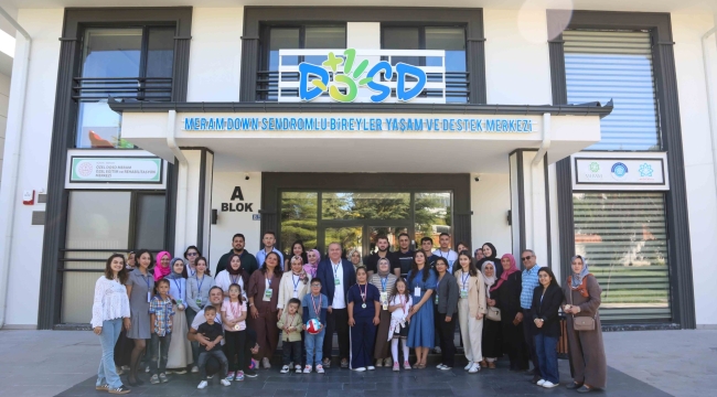 DOWN SENDROMLU ÇOCUKLAR İÇİN ANLAMLI ETKİNLİK 