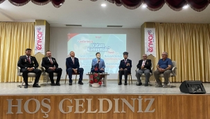 "Gazilerimizle Vatanı Konuşmak" Paneli Duygusal Anlar Yaşattı 