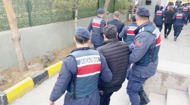 Konya'da Jandarmadan aranan şahıs ve araç uygulaması 