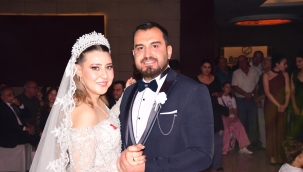 Melike ve Orhan Mutluluğa Evet Dedi 