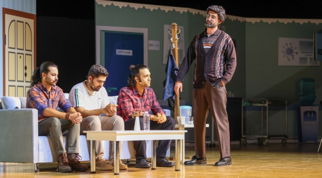 SELÇUKLU SANAT AKADEMİSİ'NİN YENİ YETENEKLERİ SANATSEVERLERDEN BÜYÜK BEĞENİ ALDI 