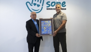 SOBE Vakfı'na Ömer Atiker Holding'ten Araç Bağışı 