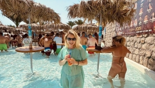 ÜNLÜ GEZGİN TUĞÇE ŞEN KARADAĞ'A YERLEŞTİ 