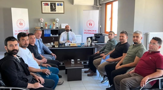 Yunak'ta Okul Sporları Tertip Kurulu Toplantısı Yapıldı 