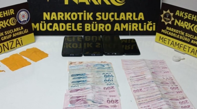 AKŞEHİR'DE UYUŞTURUCU OPERASYONU: 12 GÖZALTI, 6 ADLİ KONTROL 