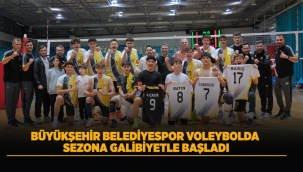 BÜYÜKŞEHİR BELEDİYESPOR VOLEYBOL'DA SEZONA GALİBİYETLE BAŞLADI 