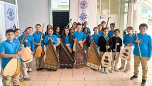 Celal Akın Güzel Sanatlar Türk Müziği Ortaokulunda İlk Enstrüman Heyecanı 