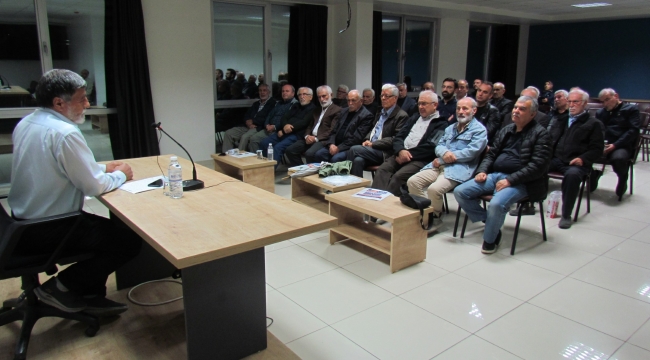 "Hâki Efendi, ardında derin izler bırakmış bir âlimdir" 