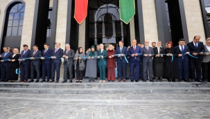 KARATAY KÜLTÜR MERKEZİ AİLE VE SOSYAL HİZMETLER BAKANI MAHİNUR ÖZDEMİR GÖKTAŞ'IN KATILIMIYLA AÇILDI