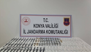 Konya'da Jandarma'dan kol saati operasyonu! 