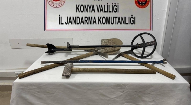 Konya'da jandarmadan tarihi eser operasyonu: 10 kişi yakalandı 