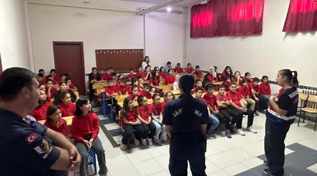 Konya Jandarma'dan "Siber Farkındalık Eğitimi" 