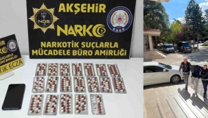 SAHTE KİMLİKLE YAKALANAN ŞAHISTAN 300 ADET UYUŞTURUCU HAP ÇIKTI