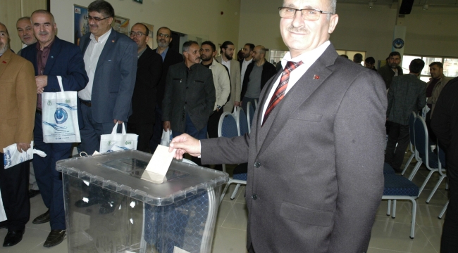 TÜRK DİYANET VAKIF-SEN KONYA 'DA HÜSAMETTİN İĞDİ GÜVEN TAZELEDİ 