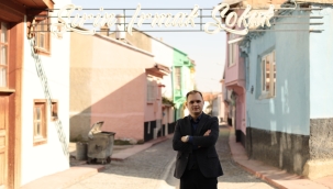 AK PARTİ'DEN ŞİRİN IRMAK SOKAĞI'NDAKİ TABELA VE KANAL DÜZENLEMESİNE TEPKİ