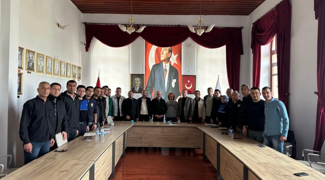 AKŞEHİR BELEDİYESİ ZABITA PERSONELİNE HİZMET İÇİ EĞİTİM 