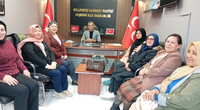 BATI CEPHESİ KADINLARI DERNEĞİ'NDEN MHP AKŞEHİR'E ZİYARET