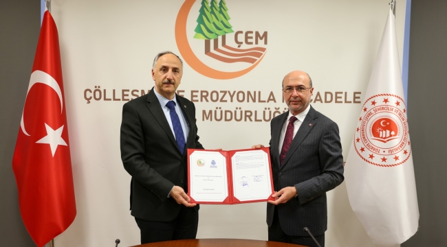 ÇEVRE ŞEHİRCİLİK VE İKLİM DEĞİŞİKLİĞİ BAKANLIĞI VE SELÇUKLU BELEDİYESİ KARBON YUTAK ALANI İÇİN İŞBİRLİĞİ PROTOKOLÜ İMZALADI 