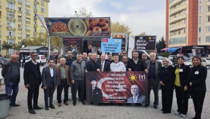 İYİ Parti Selçuklu Atatürk'ü Hem hatim duası okutarak Hem de Lokma dağıtarak andı 