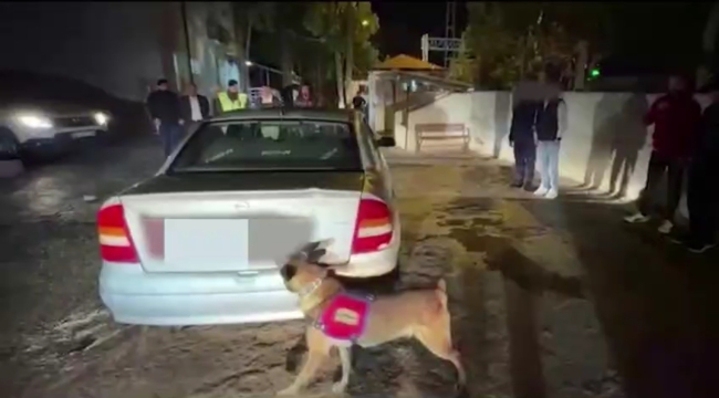 Konya'da uyuşturucu tacirleri jandarmadan Kaçamadılar! 