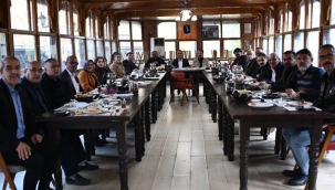 MHP Akşehir "Hayırlı Günler Komşum" Buluşmalarını Gazetecilerle Paylaştı