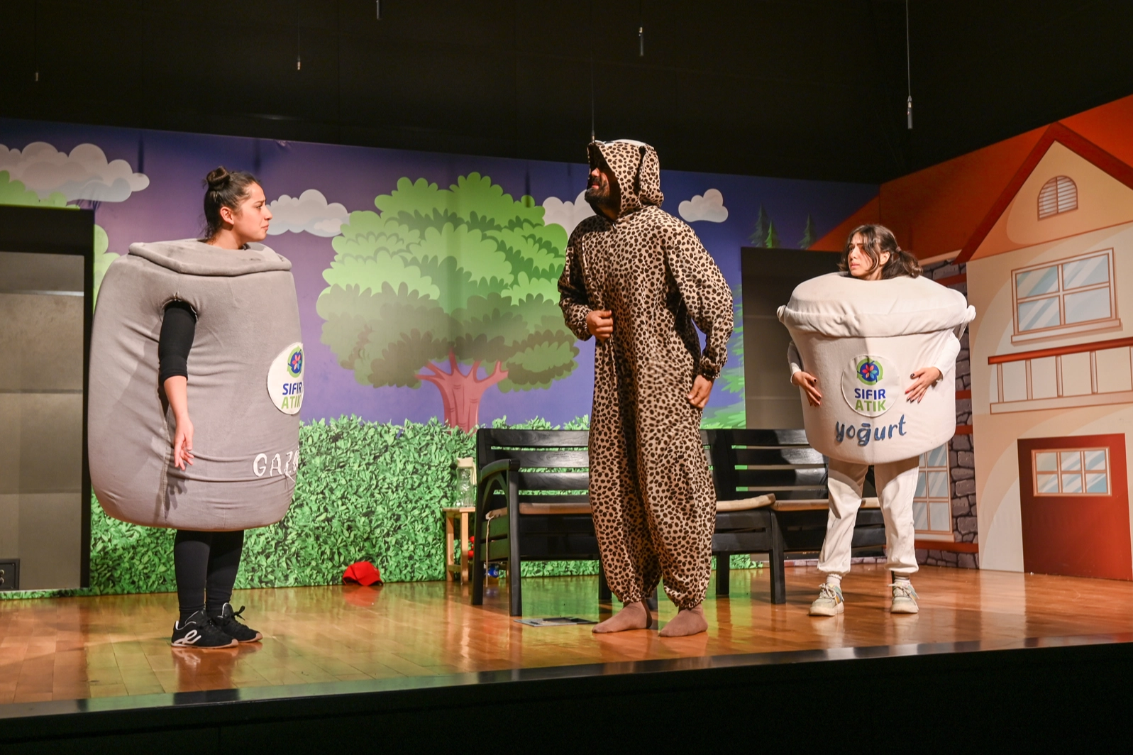  Selçuklu'da çocuklara sıfır atık bilinci tiyatro ile kazandırılıyor