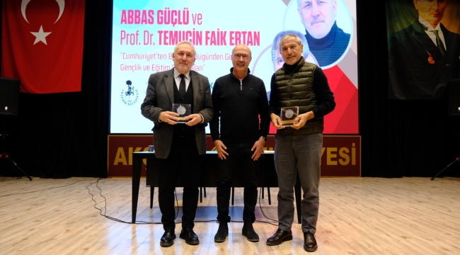 AKŞEHİR KENT BULUŞMALARI'NDA GENÇLİK VE EĞİTİMİN GELECEĞİ KONUŞULDU 