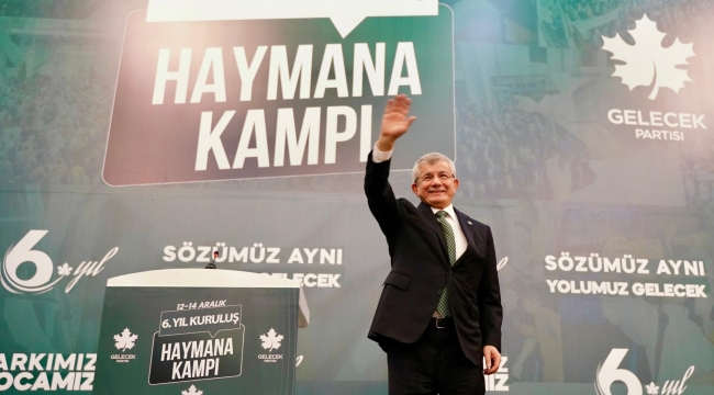 Davutoğlu'ndan "İkinci Büyük Başlangıç" İlanı: "Türkiye'yi Bu Kutuplaşma Kıskacından Biz Çıkaracağız" 