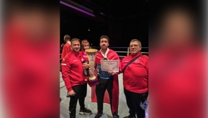 "Fransa'da İsmini Altın Harflerle Yazdıran Türk: Muhammed Yasir Polat Dünya 2.si" 