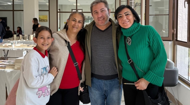 SAMUT VE KABADAYI KIZILCAHAMAM KİTAP FUARINDA 