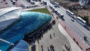 SELÇUKLU'NUN TARİHİ VE KÜLTÜREL MEKANLARI ŞEB-İ ARUS BOYUNCA YOĞUN İLGİ GÖRDÜ 