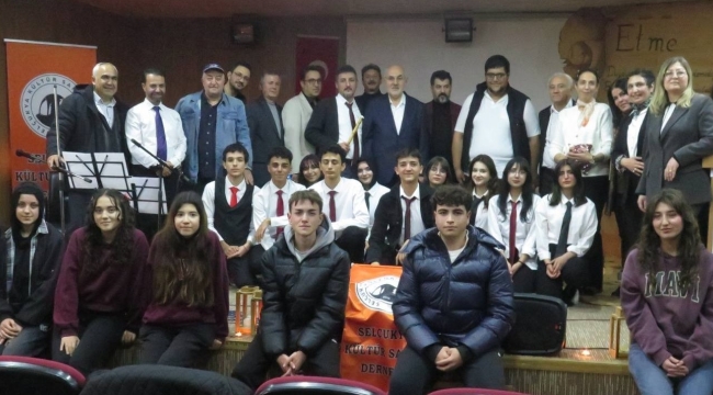 Selçukya Mehmet Akif İnan Anadolu Lisesi'nde Gönülleri Fethetti 