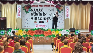 Yazar Ahmet Bulut'tan Envar Koleji'nde Maneviyat Dolu Bir Gün  