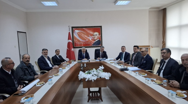 Akşehir Gölü İçin Kritik Toplantı: Kıyı Kenar Çizgisi Sorunu Görüşüldü 