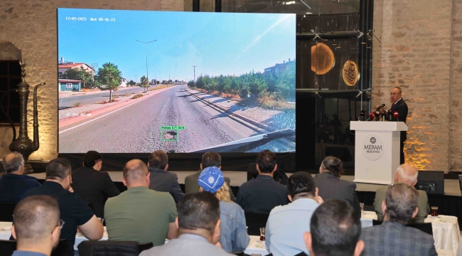 DİJİTAL DÖNÜŞÜMDE YAKALADIĞI BAŞARI MERAM'A ÖDÜL GETİRDİ 