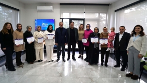 DOSD MERAM'DA ÖZEL ANNELERE ÖZEL PROGRAM 