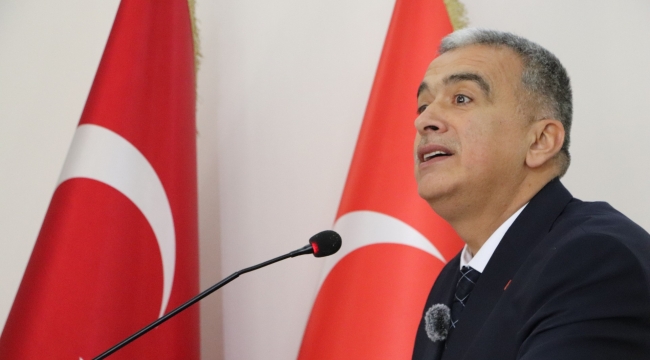 Emekli sadaka değil, alın terinin karşılığını istiyor 