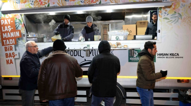 KARATAY BELEDİYESİ'NİN SICAK ÇORBA GELENEĞİ DEVAM EDİYOR 