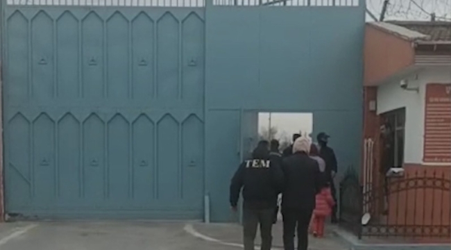 Konya'da kardeşinin kimliğiyle gizlenen 9 yıllık FETÖ firarisi yakalandı 