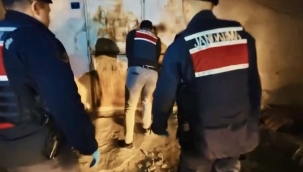 Konya dahil 23 ilde Jandarma tarafından 6 milyon uyuşturucu hap ele geçirildi 