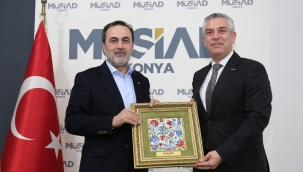 MÜSİAD Konya'da "İş Dünyasında 2025'in Değerlendirmesi ve 2026'da Ekonomik Beklentiler" konuşuldu. 