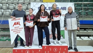 Şehit Selçuk Özer Anadolu Lisesi'nden Tarihi Başarı 
