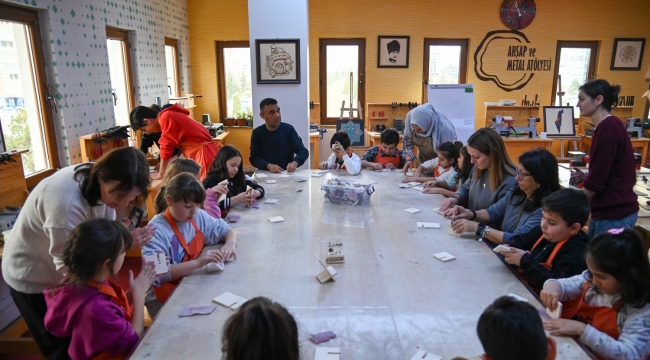 SELÇUKLU BELEDİYESİ SANAT VE TASARIM ATÖLYESİ ERASMUS+ "SEN GAMES" İLE ULUSLARARASI BULUŞMAYA EV SAHİPLİĞİ YAPT 