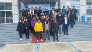 Yunak'ta Öğrencilere Milli Savunma Üniversitesi Tanıtıldı 