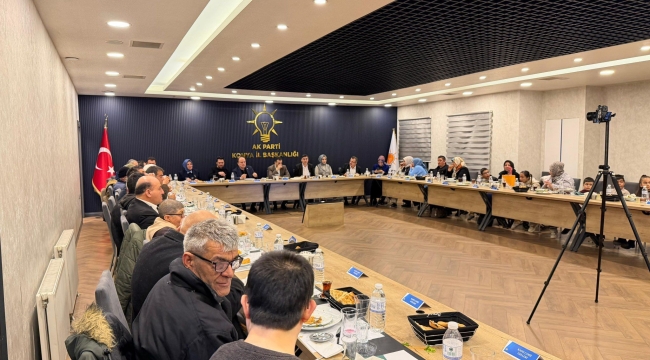 AK Parti Konya İl Başkanlığı'nda Anlamlı İftar: Gönüller Aynı Sofrada Buluştu 