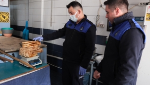 AKŞEHİR BELEDİYESİ'NDEN RAMAZAN PİDESİNE GRAMAJ DENETİMİ 