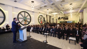 ARIKAN: TANKLARI YENEN ÇİÇEKLER YETİŞTİRMEYİ ERBAKAN HOCAMIZDAN ÖĞRENDİK!