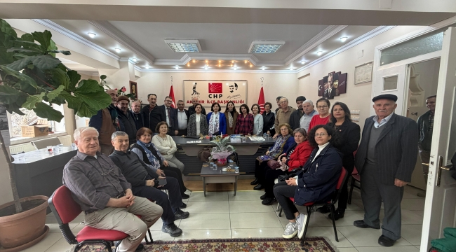 Çalınmadık kapı, sıkılmadık el bırakmayacağız. 